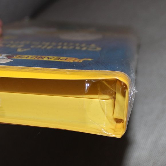 3/$28❤️1973 A Charlie Brown Thanksgiving VHS 1996 Peanuts Classic clamshell tape - Picture 7 of 8